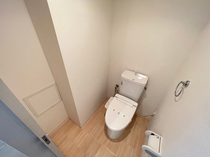 物件内観写真12　(トイレ)