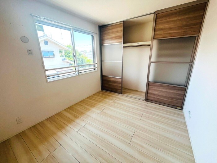 物件内観写真8　(居室)