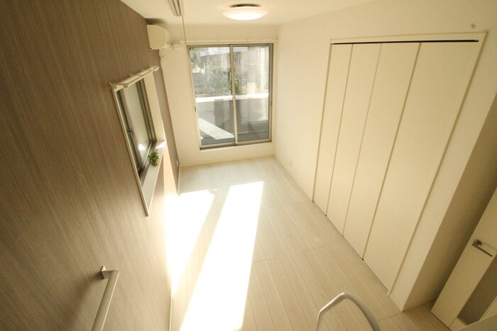 物件内観写真10　(居室)