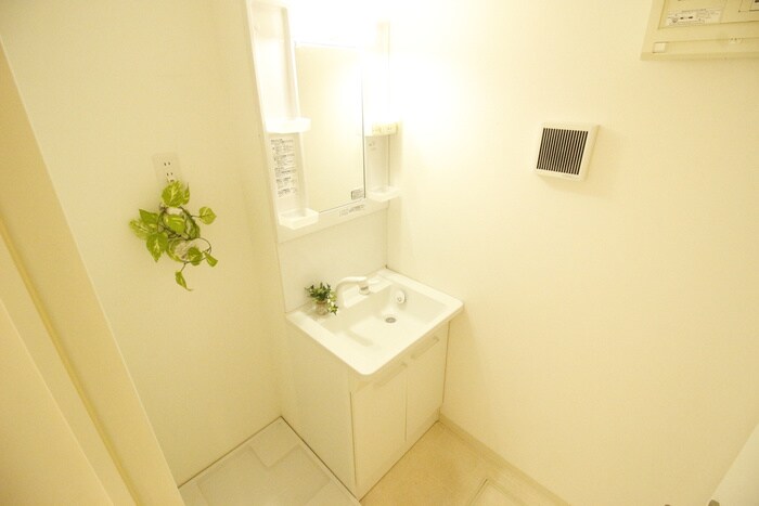 物件内観写真14　(洗面)