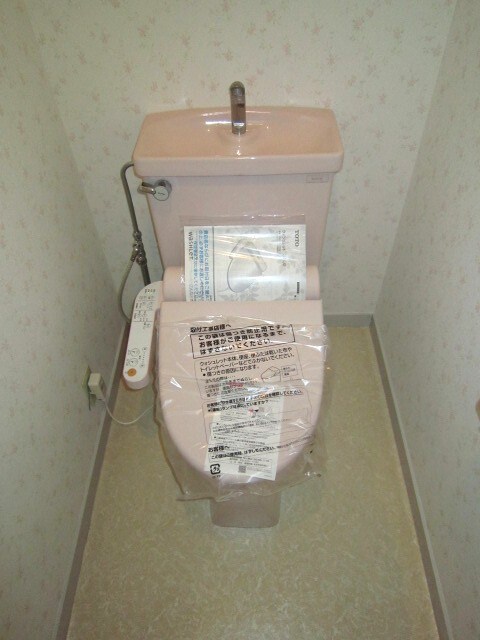 物件内観写真15　(トイレ)