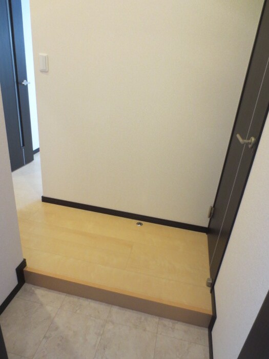 物件内観写真20　(玄関)