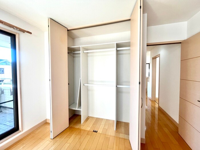 物件内観写真11　(収納)