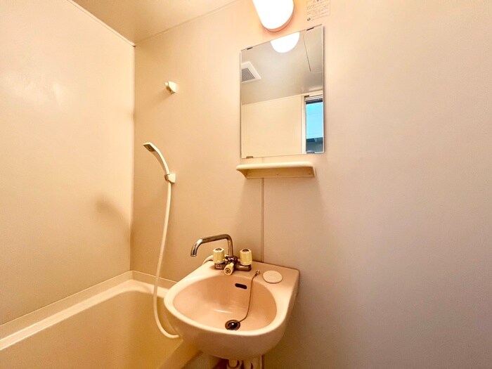 物件内観写真18　(洗面)