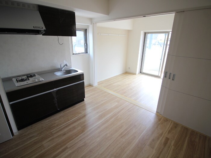 物件内観写真10　(廊下)