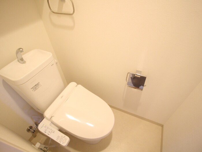 物件内観写真11　(トイレ)