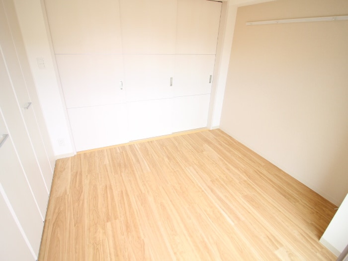 物件内観写真16　(居室)