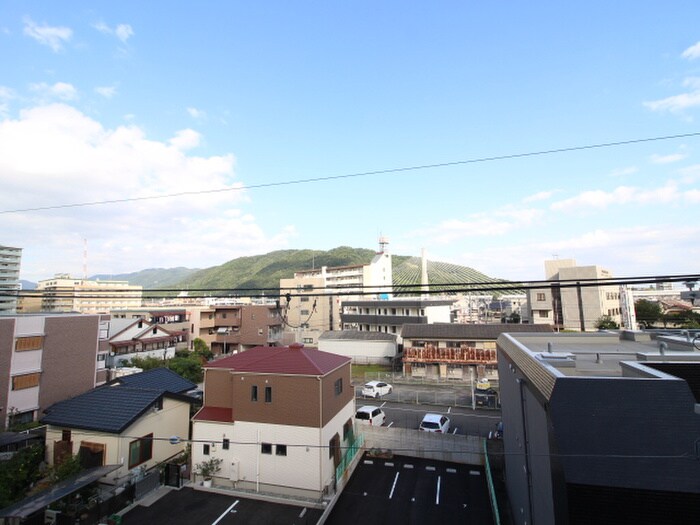 物件内観写真17　(室内からの展望)