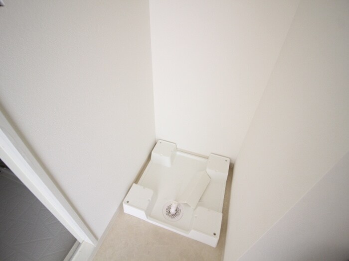 物件内観写真19　(洗濯機置場)