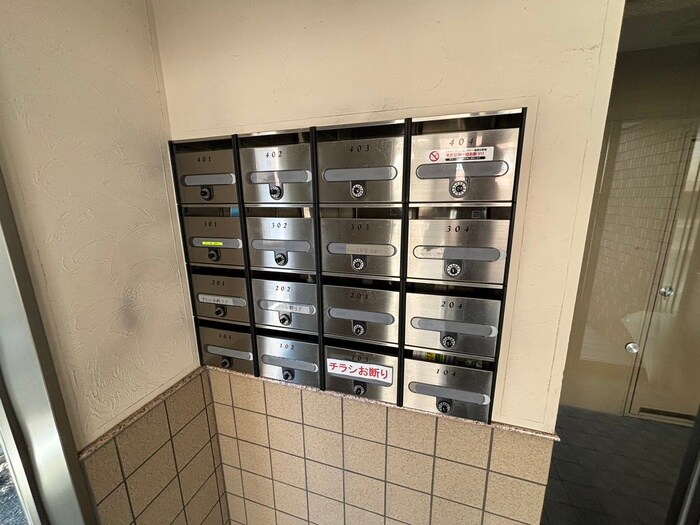 物件外観写真6　(建物設備)