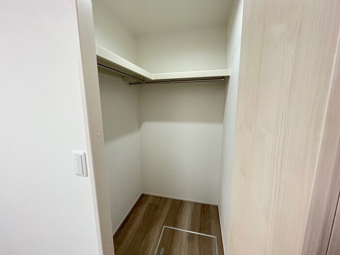 物件内観写真14　(収納)