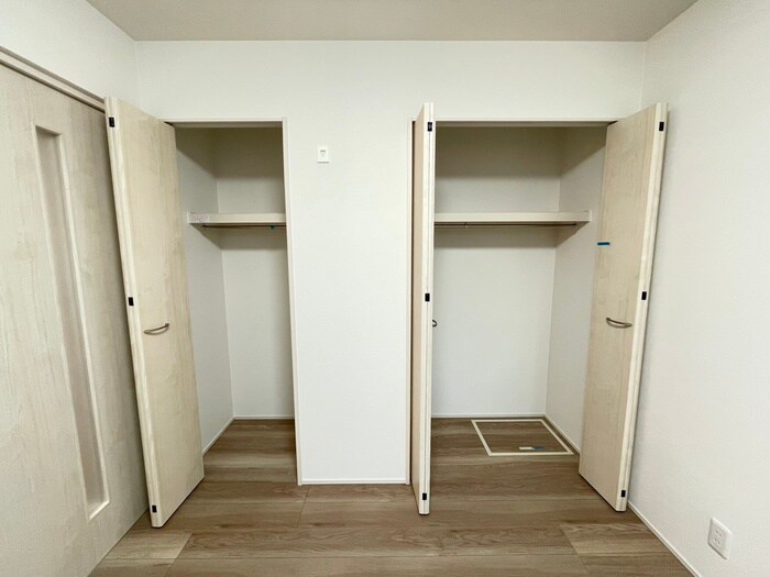 物件内観写真14　(収納)