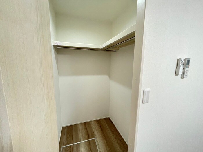 物件内観写真14　(収納)