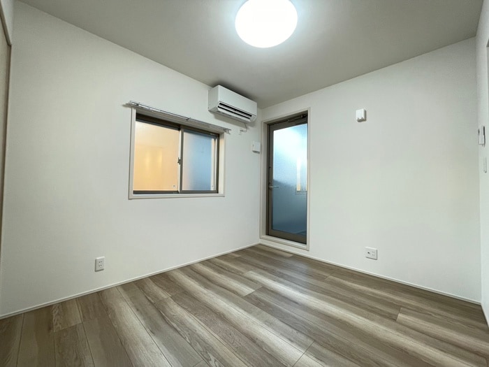 物件内観写真15　(居室)