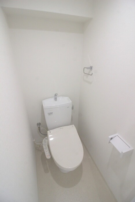 物件内観写真11　(トイレ)