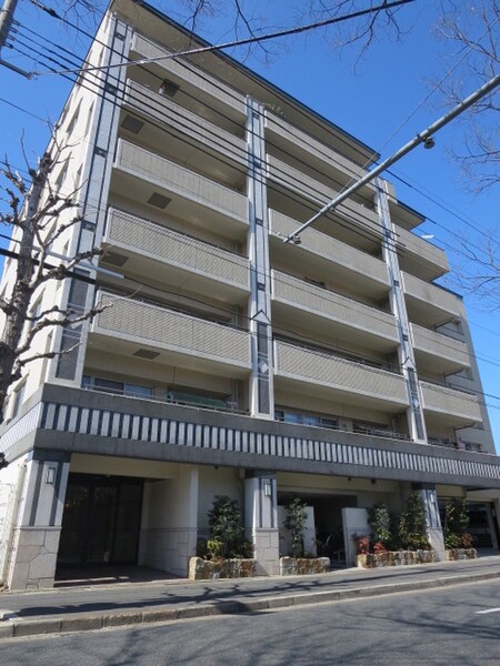 ﾗｲｵﾝｽﾞﾏﾝｼｮﾝ北白川（305）外観写真