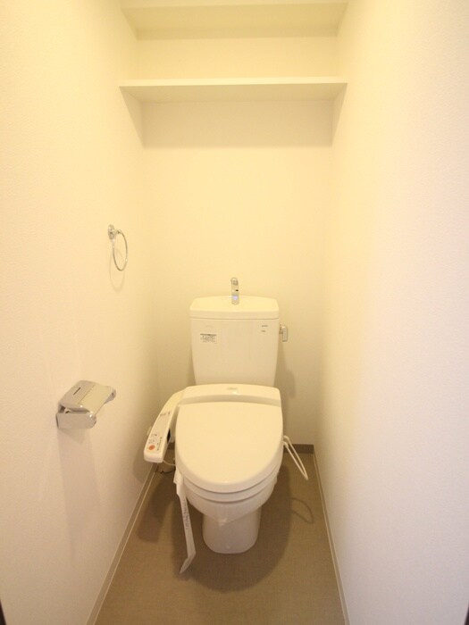 物件内観写真11　(トイレ)