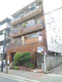 山本マンション