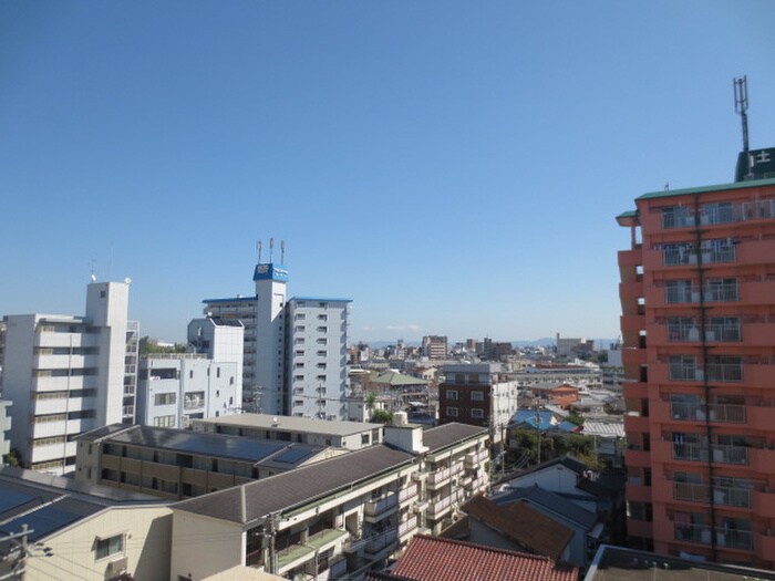 物件内観写真16　(室内からの展望)