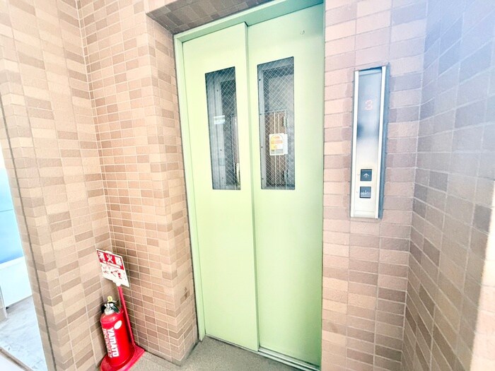 物件外観写真3　(建物設備)