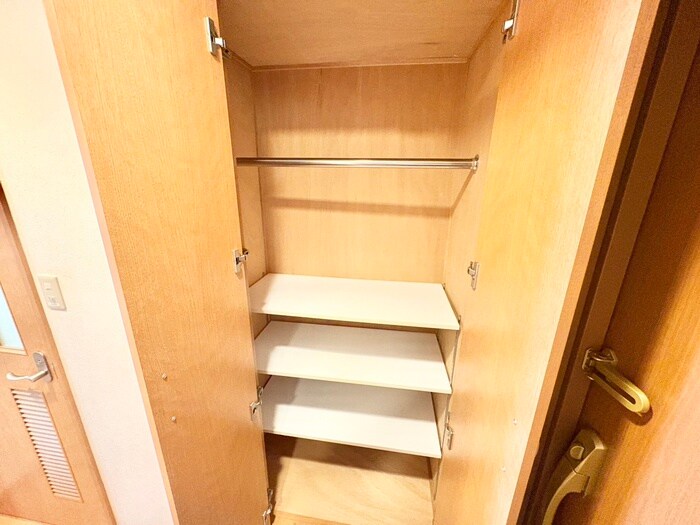 物件内観写真19　(収納)