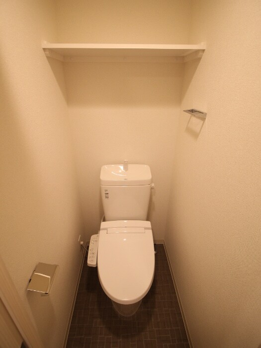 物件内観写真10　(トイレ)