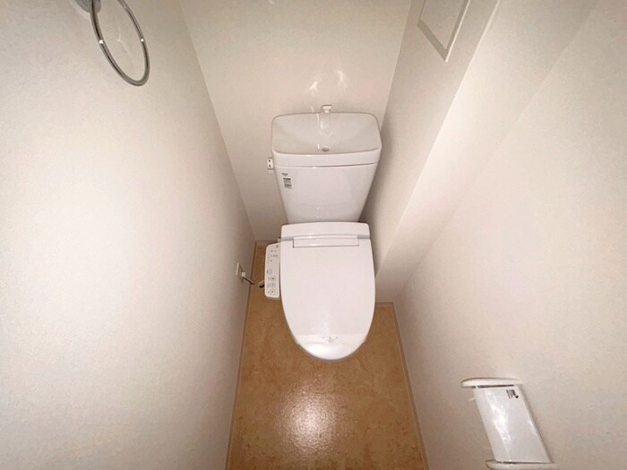 物件内観写真12　(トイレ)