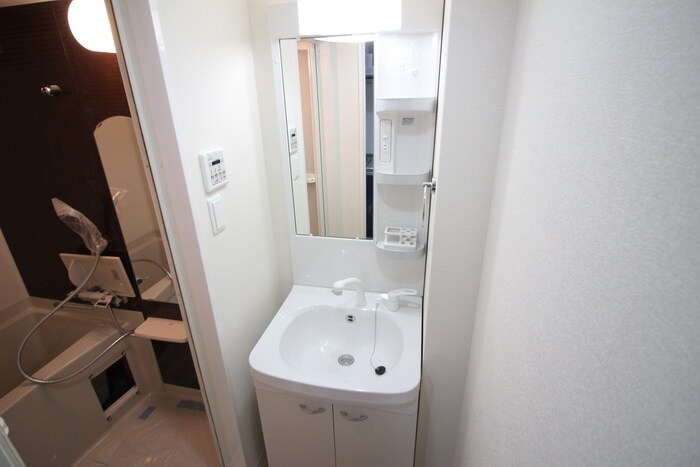 物件内観写真13　(洗面)