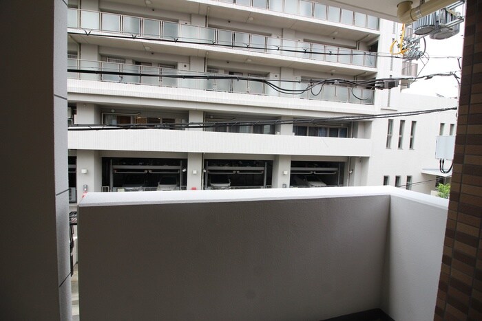 物件内観写真22　(室内からの展望)