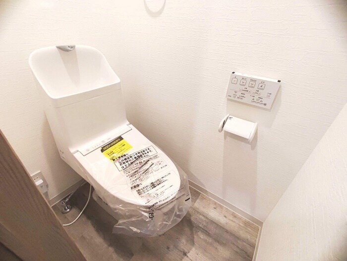 物件内観写真12　(トイレ)