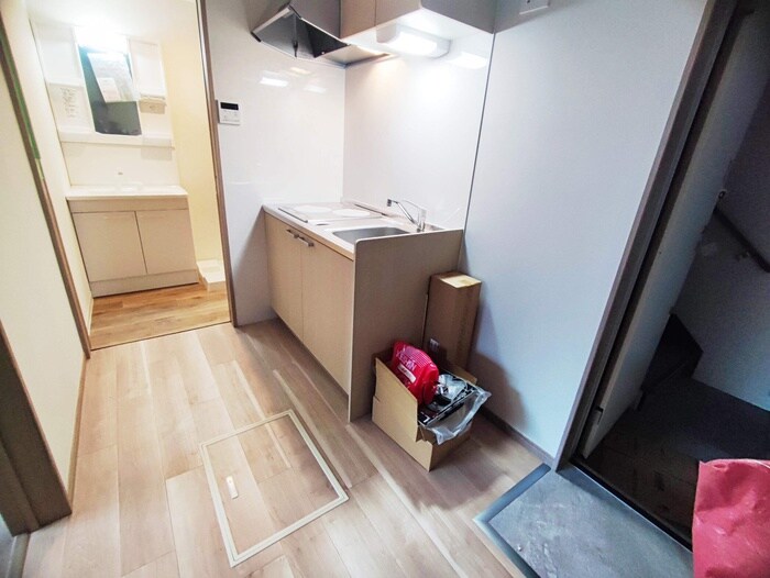 物件内観写真16　(内観写真)