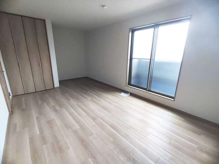 物件内観写真19　(居室)