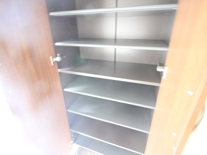 物件内観写真17　(靴箱)