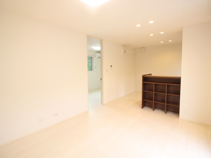 物件内観写真22　(居室)