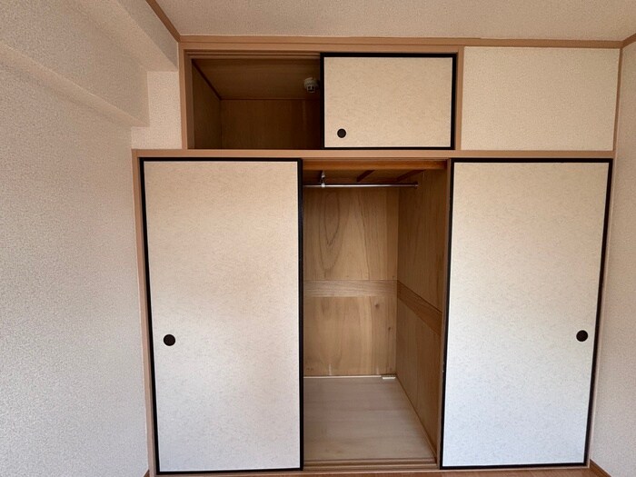 物件内観写真18　(収納)
