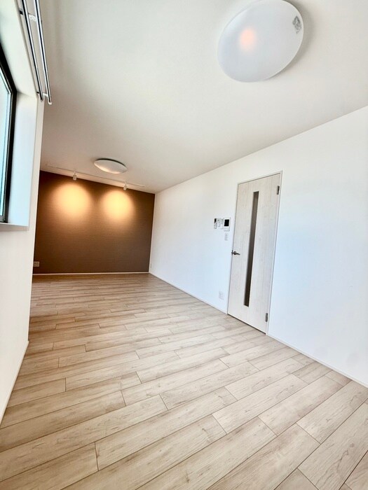 物件内観写真6　(居室)