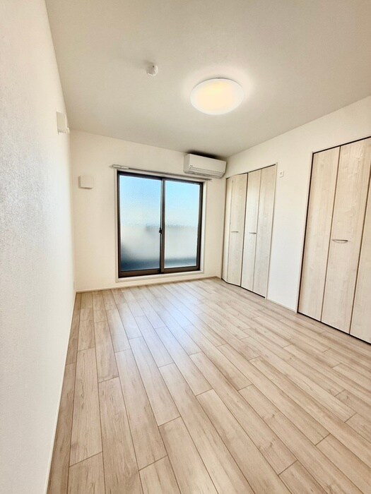 物件内観写真10　(居室)