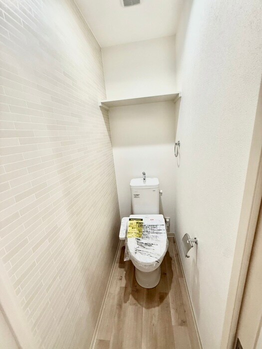 物件内観写真13　(トイレ)