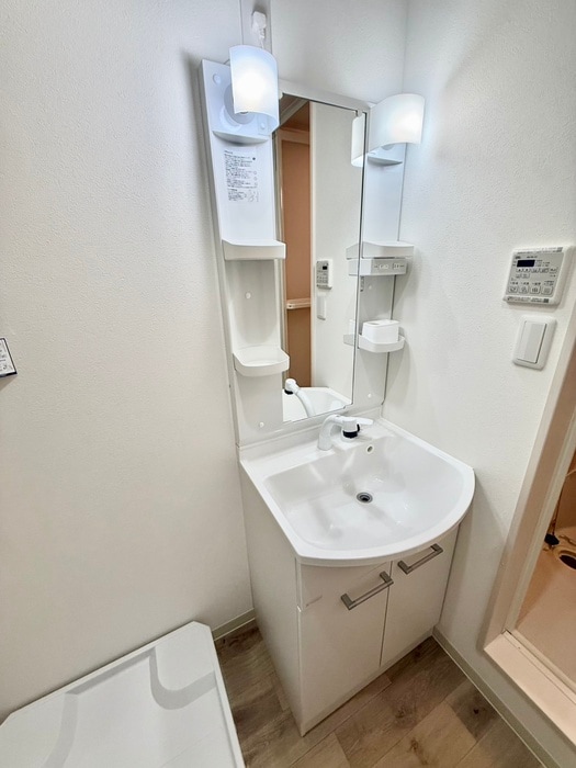 物件内観写真13　(洗面)