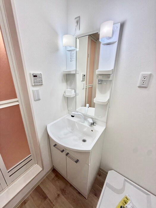 物件内観写真14　(洗面)