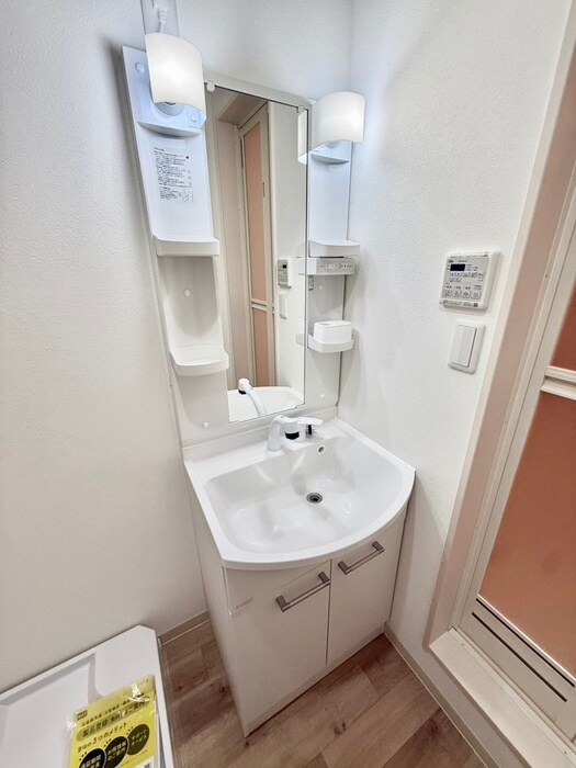 物件内観写真14　(洗面)