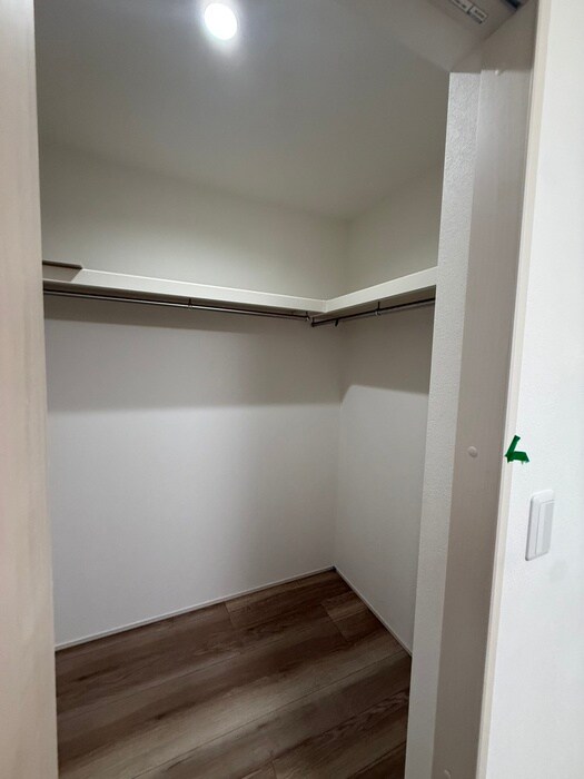 物件内観写真15　(収納)