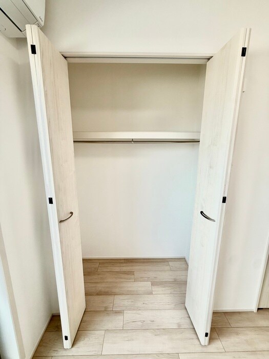 物件内観写真16　(収納)