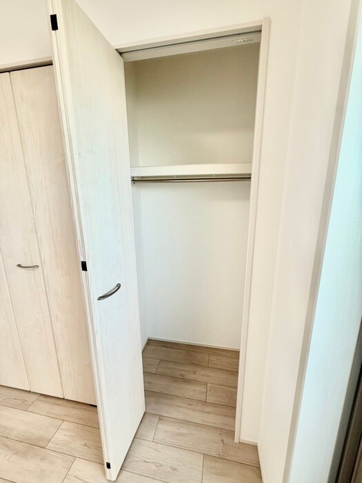 物件内観写真16　(収納)