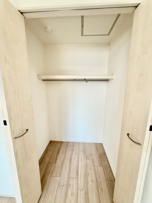 物件内観写真16　(収納)