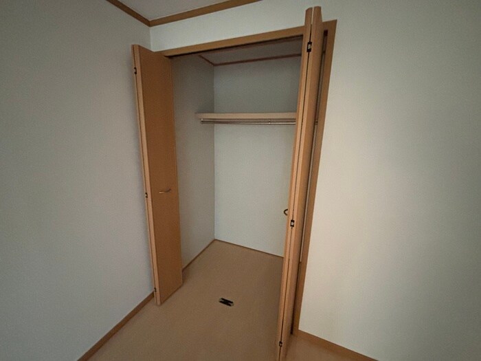 物件内観写真18　(収納)