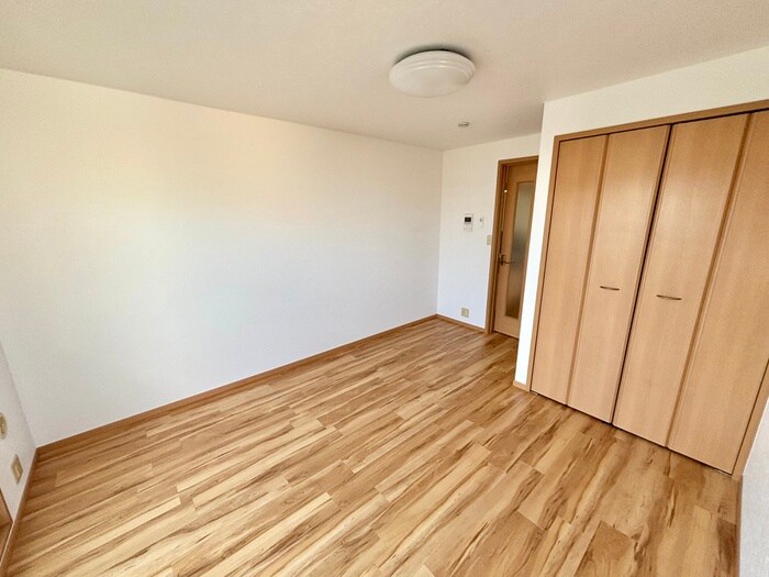 物件内観写真19　(居室)