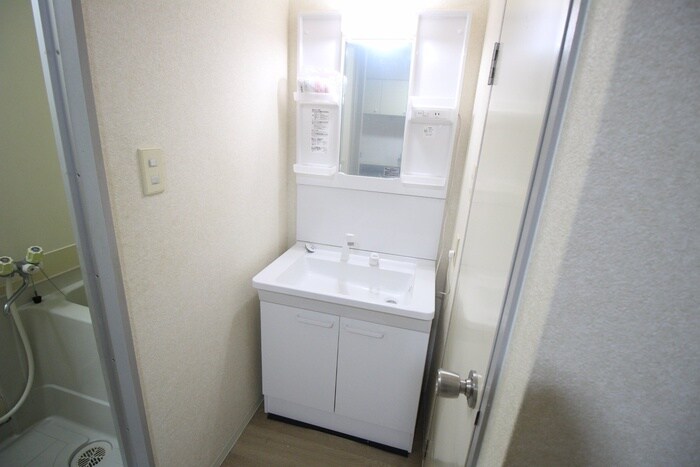 物件内観写真10　(洗面)