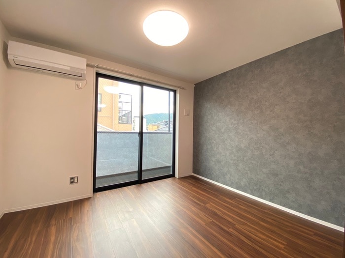 物件内観写真9　(居室)