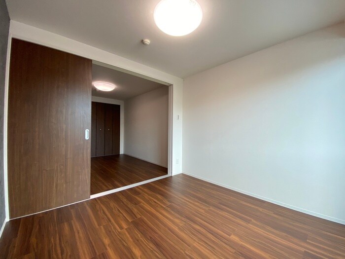 物件内観写真10　(居室)